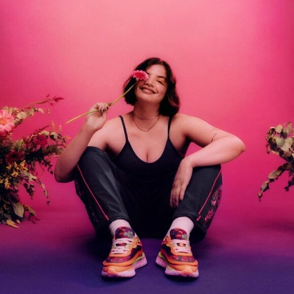 Puma X LIBERTY Track Pants Green Gables Women's Size Medium M New Animal Print - Picture 3 of 12